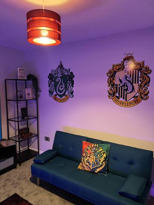Potters Hideout- 2 Bedroom 2 Bathroom Apartment Watford  Ngoại thất bức ảnh